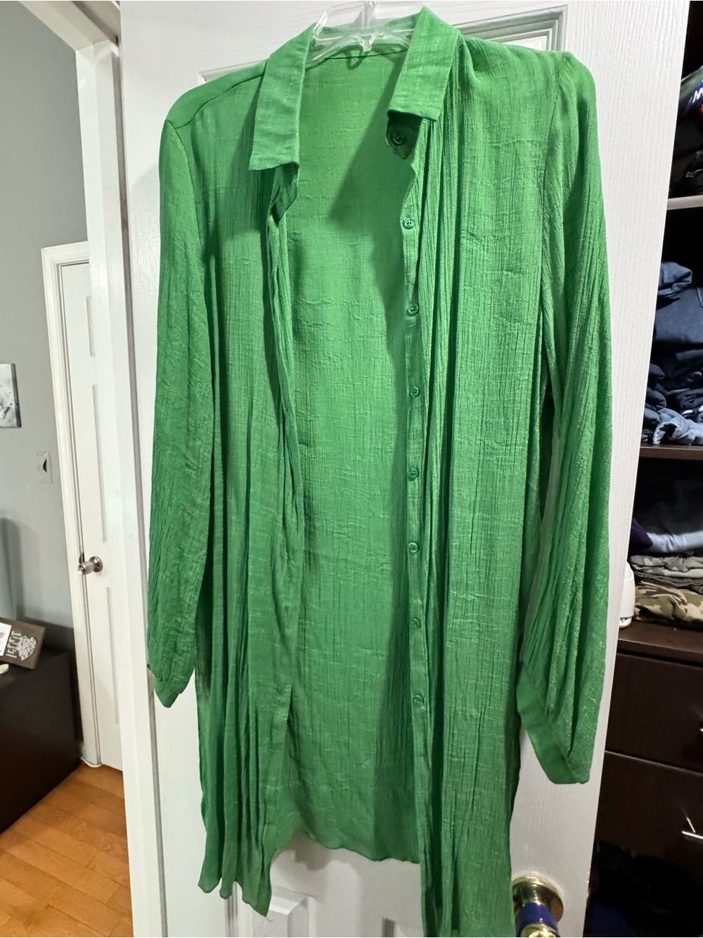 SHEIN Green Lightweight Button-Front Swim Coverup